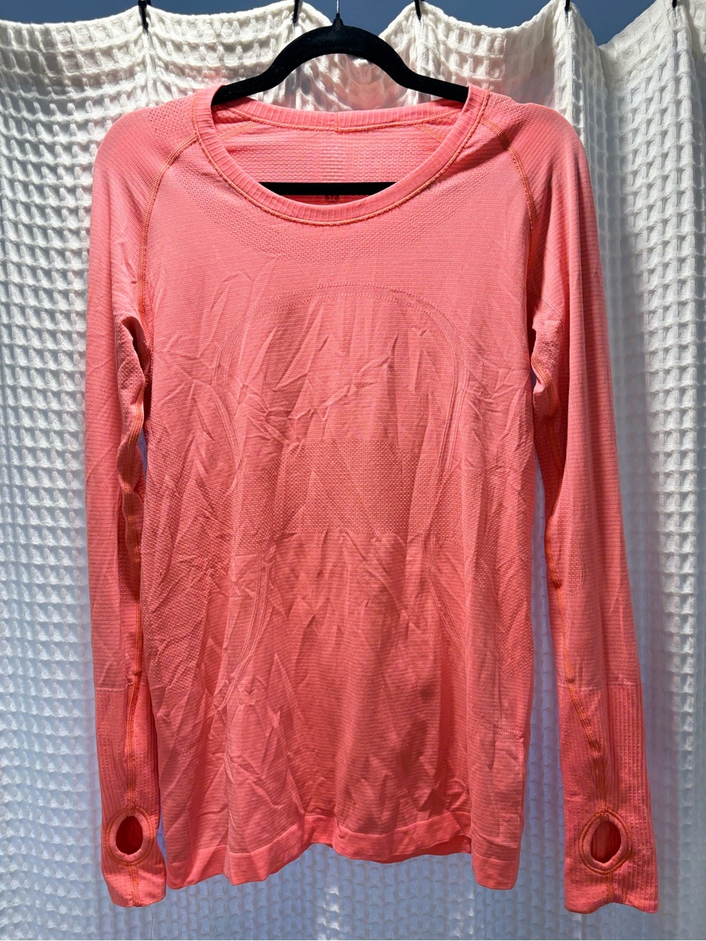 Lululemon Swiftly Tech long Sleeve in Coral Pink